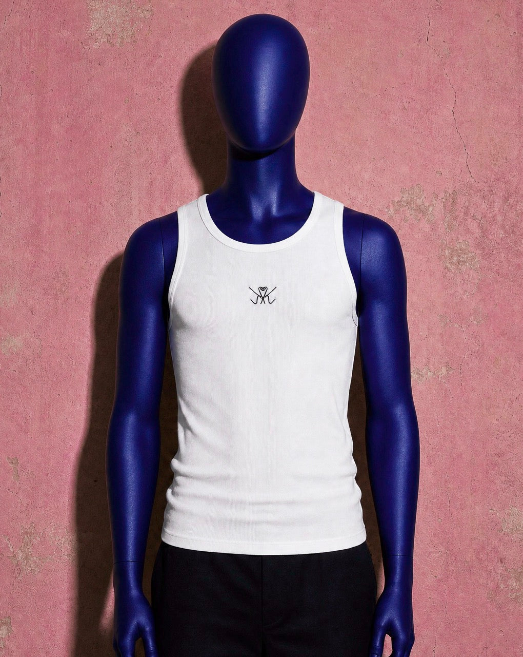 Kioo white tank