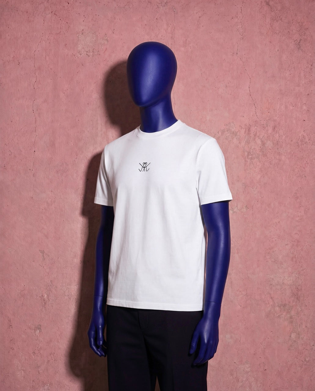 Kioo white tee